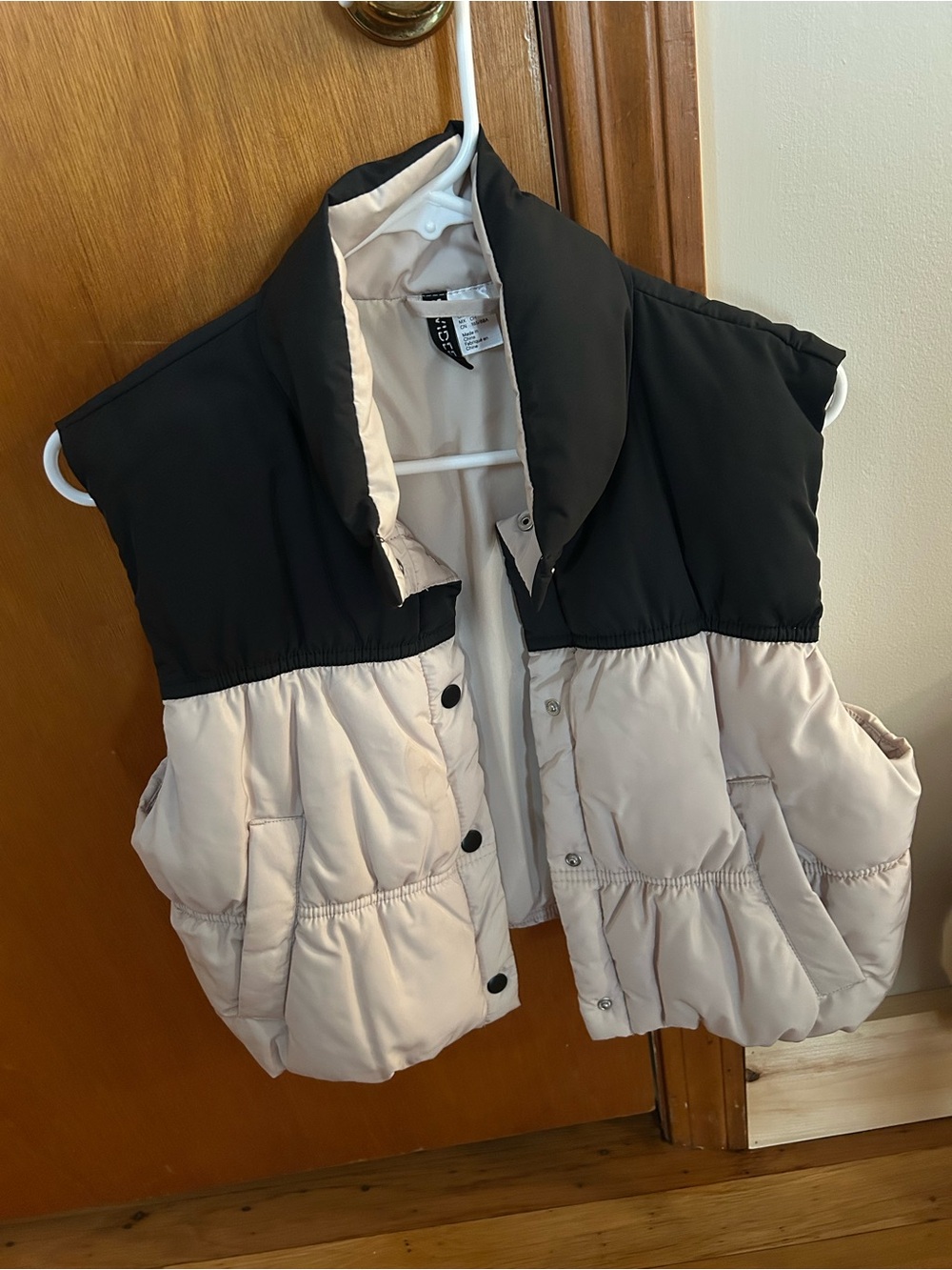 H&M cropped vest